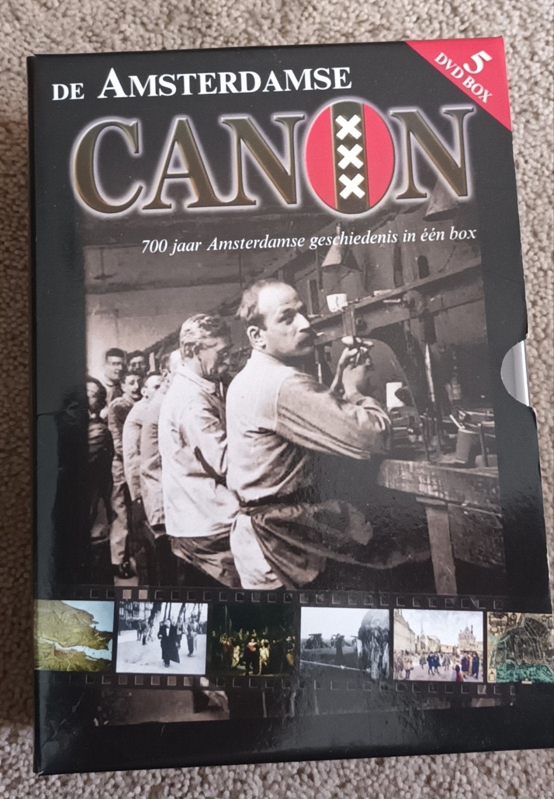 De Amsterdamse Canon - 5 DVD Box - Complete Geschiedenis, Cd's en Dvd's, Alle leeftijden, Ophalen of Verzenden, Zo goed als nieuw