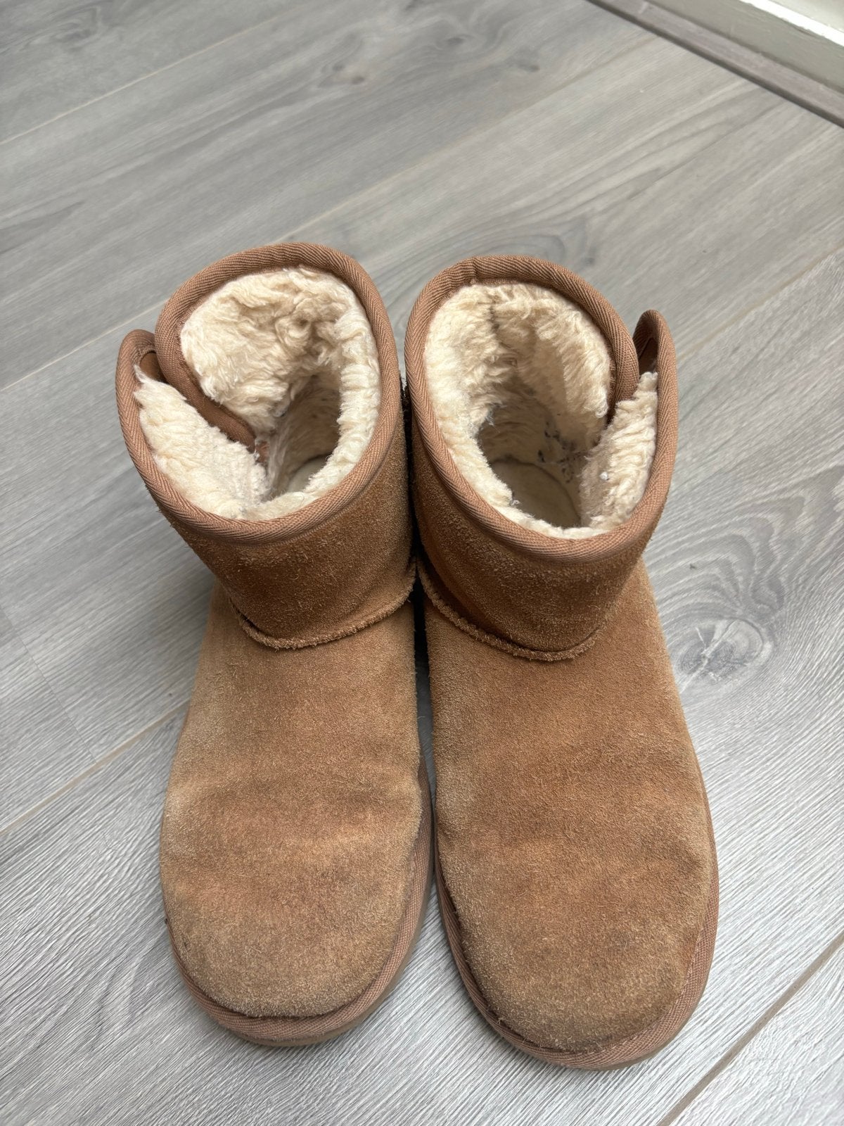 Uggs Classic Mini - Bruin - Maat 38, Kleding | Dames, Schoenen, Ophalen, Gedragen, Bruin, Lage of Enkellaarzen