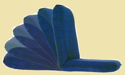 069600 Klapbare zit- en ligstoel blauw. € 65,00, Ophalen of Verzenden, Nieuw, Interieur en Kussens