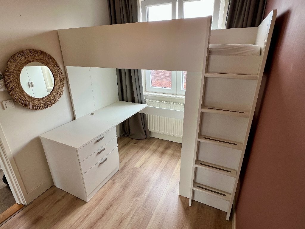 IKEA SMÅSTAD hoogslaper 90x200 met bureau, kast & lades, Huis en Inrichting, Slaapkamer | Stapelbedden en Hoogslapers, Ophalen
