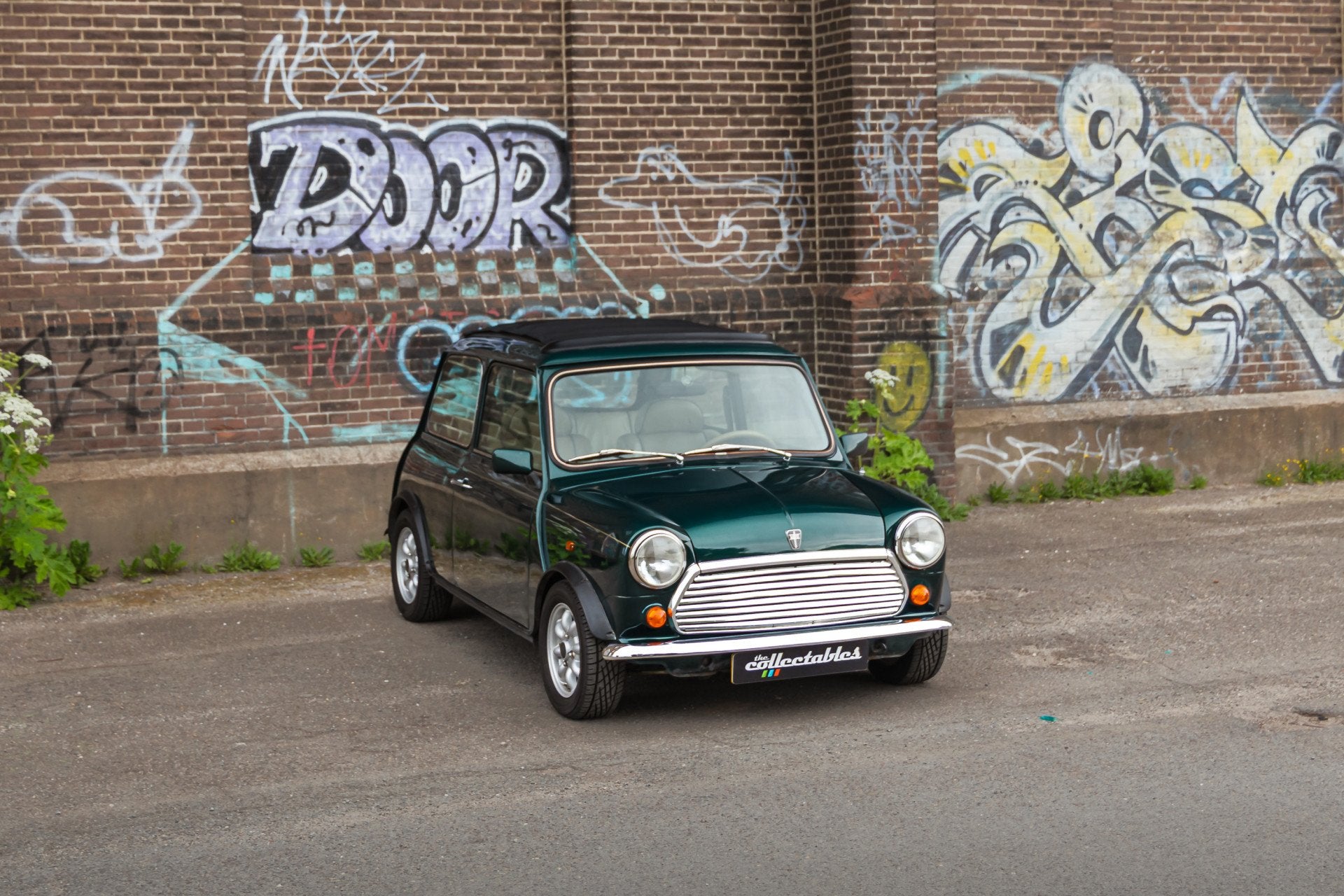 Rover Mini 1.3 Kensington Volledig Gerestaureerd (bj 1996), Auto's, Oldtimers, Voorwielaandrijving, Beige, 4 stoelen, Handgeschakeld