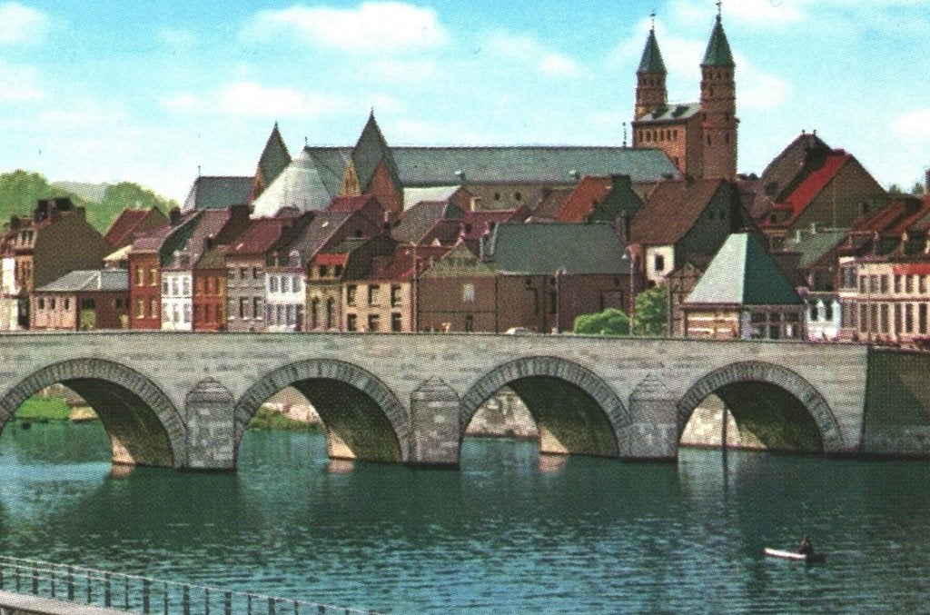 43892 Maastricht Limburg Maas Binnenvaartschip _ opdrukker, Ophalen of Verzenden, 1960 tot 1980, Ongelopen, Limburg