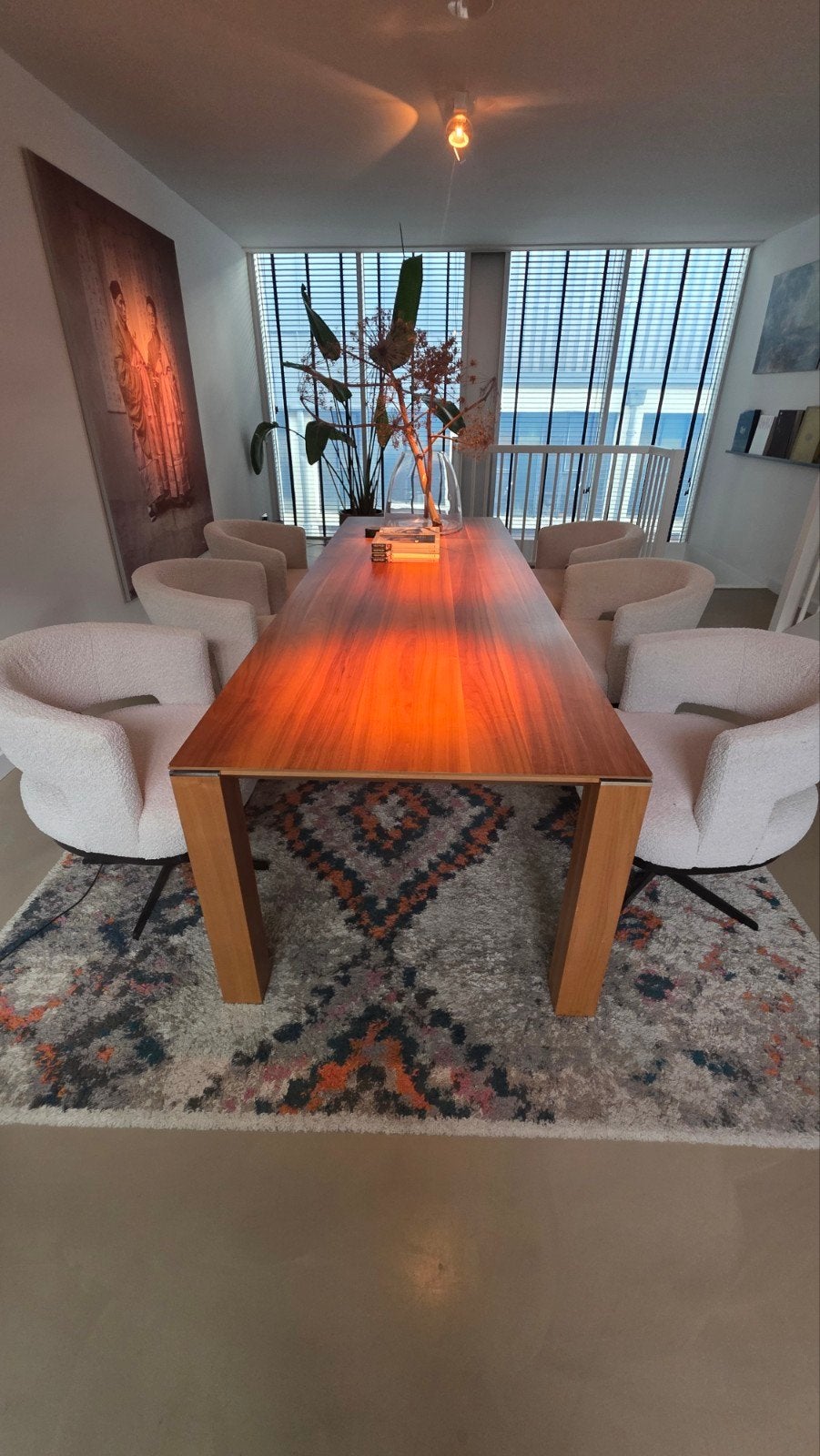 Jori eettafel - uitschuifbaar - notenhout, Gebruikt, 200 cm of meer, 50 tot 100 cm, Vijf personen of meer
