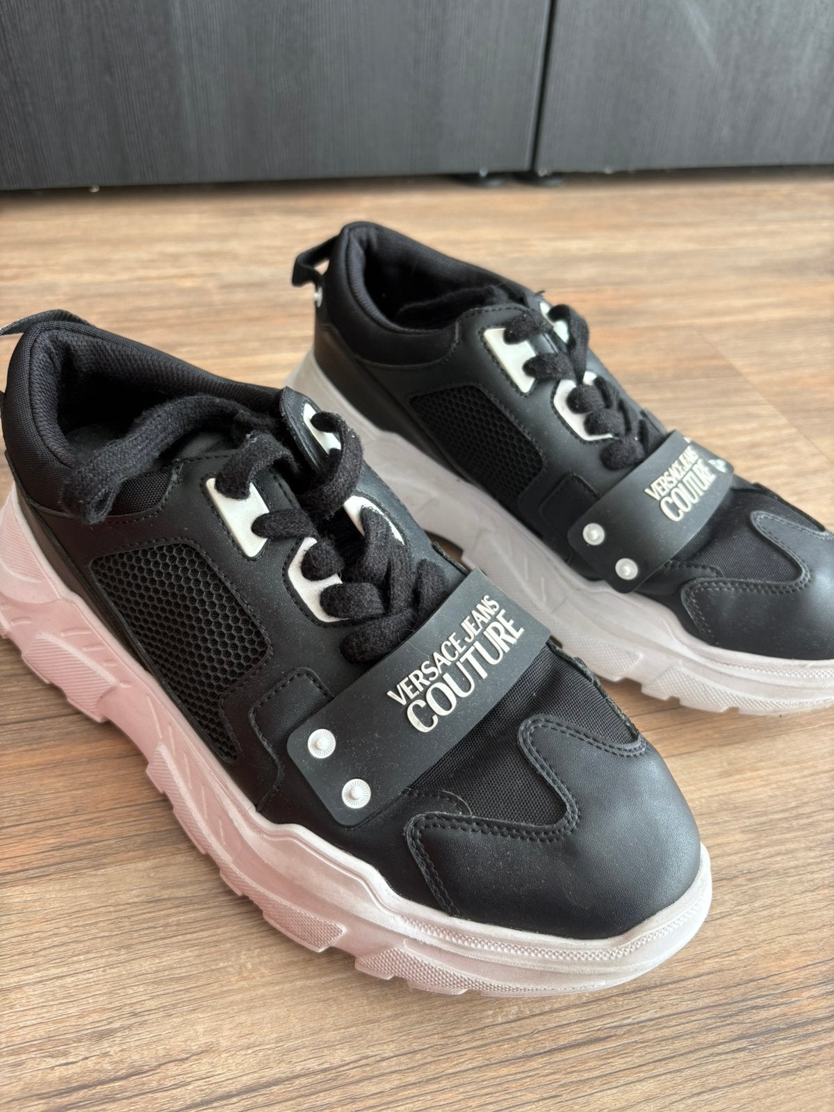 Versace jeans couture schoenen, Kleding | Heren, Schoenen, Zwart, Ophalen of Verzenden, Sneakers of Gympen, Zo goed als nieuw