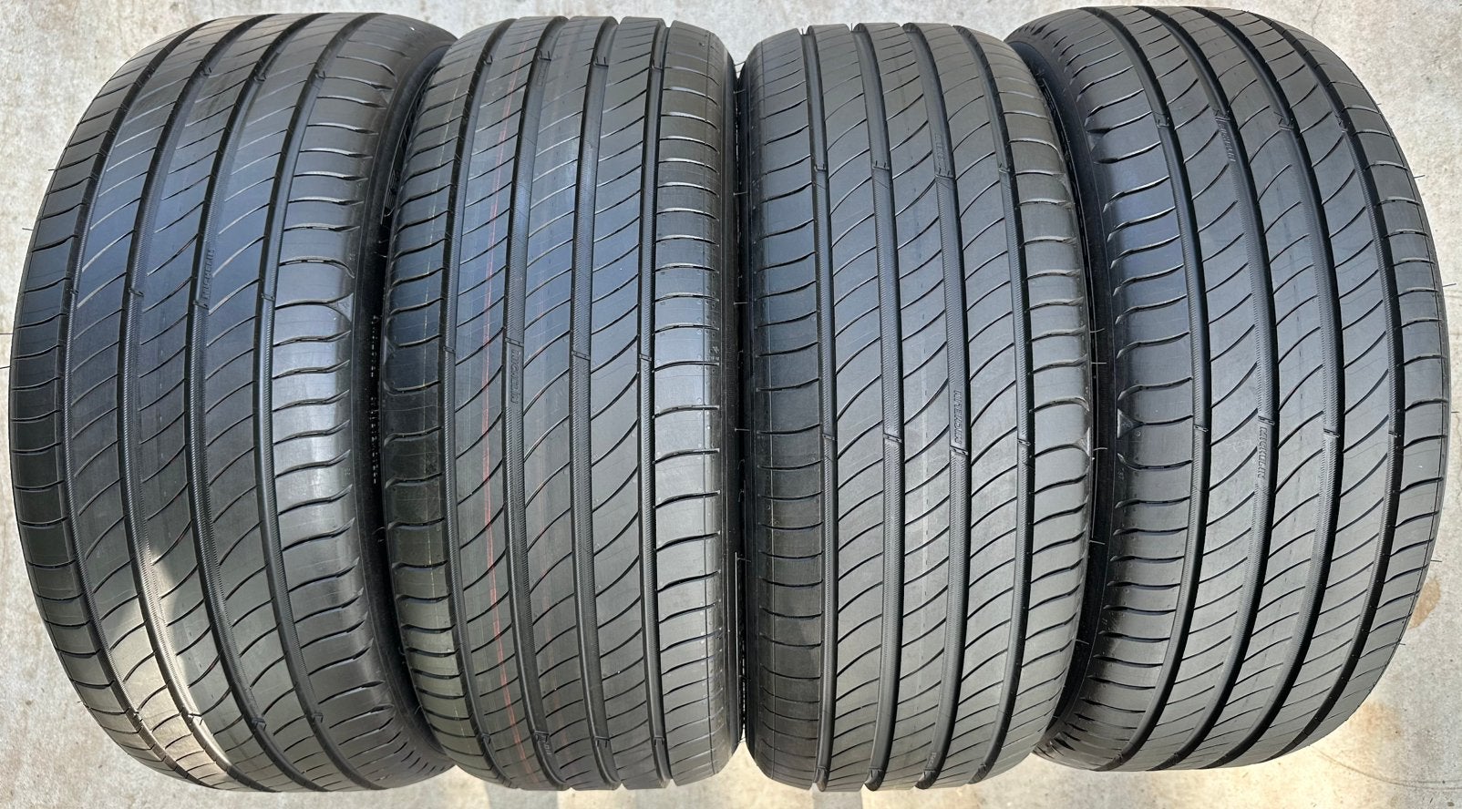 4 Stuks Michelin 215 45 18 Zomerbanden Inclusief Montage, 18 inch, 215 mm, Nieuw, Ophalen of Verzenden