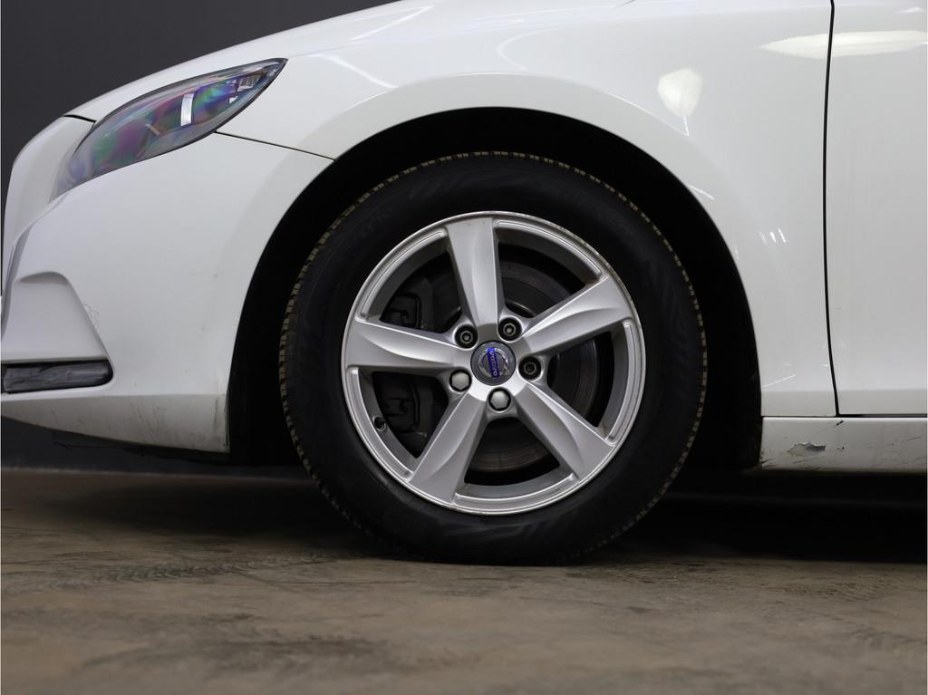 Volvo V40 1.5 T2 Kinetic Automaat | (bj 2015), Stof, 4 cilinders, 700 kg, Bedrijf