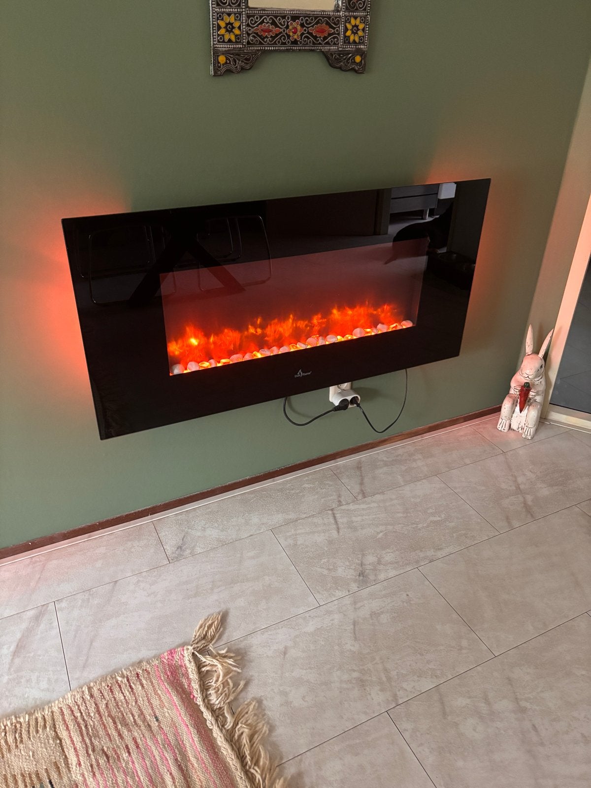 Livin Flame Elektrische Haard met Verwarming en LED, Ophalen, Zo goed als nieuw, Hangende haard, Elektrische haard