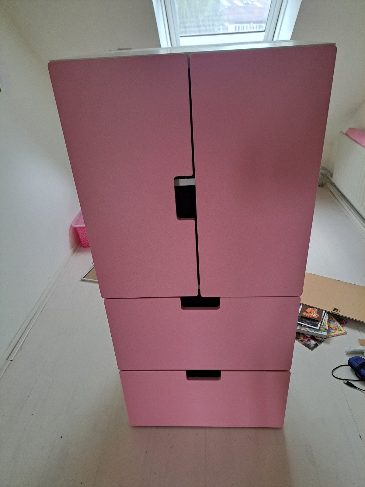 roze kast, Ophalen, Zo goed als nieuw, 50 tot 70 cm, 105 cm of meer