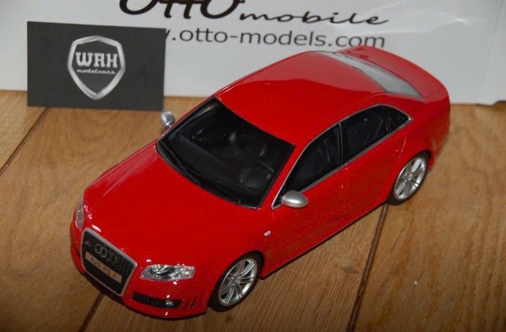 1:18 AUDI RS4 SEDAN B7 red Otto mobile OT400 in box WRH, Verzenden, Zo goed als nieuw, Auto, OttOMobile