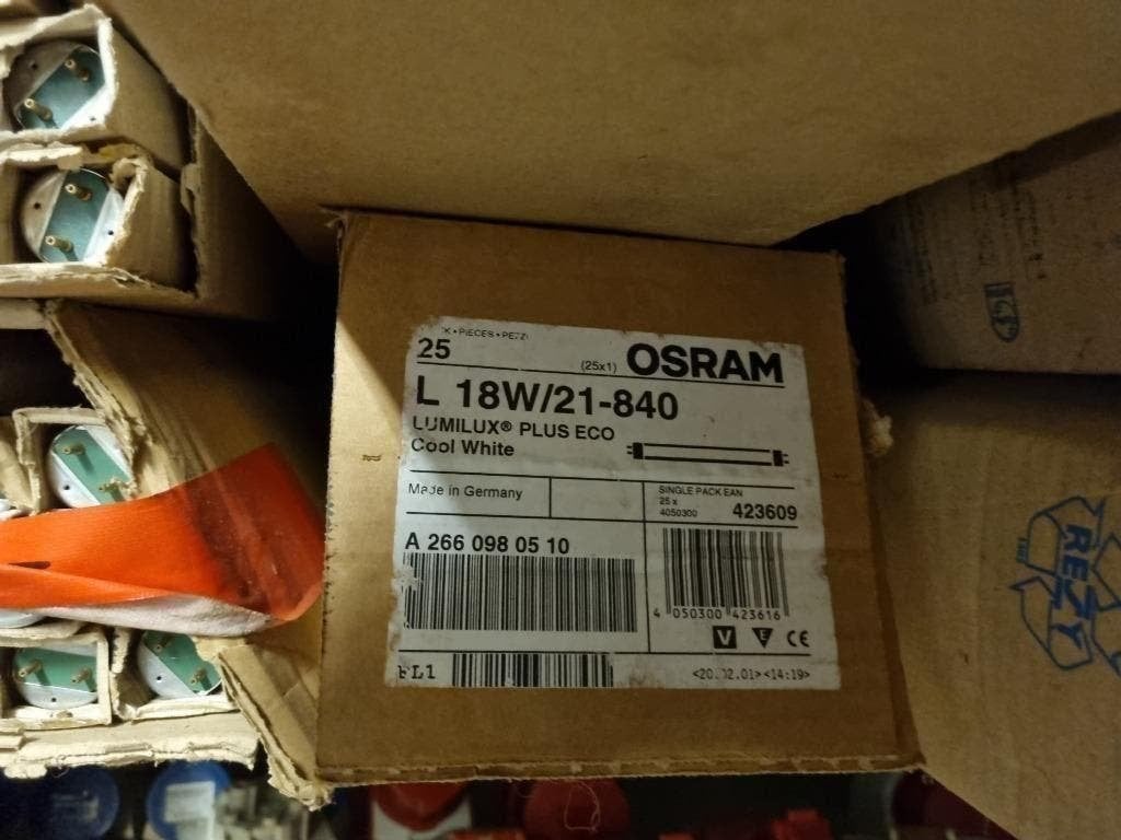 NIEUWE DOOS  LOSSE TL BUIZEN 18 WATT   60 CM LANG, Ophalen of Verzenden, Nieuw, Overige fittingen, Overige typen