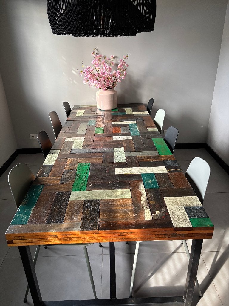 Unieke design eettafel - scheepshout op zwart metalen frame, 100 tot 150 cm, 200 cm of meer, Vijf personen of meer, Rechthoekig