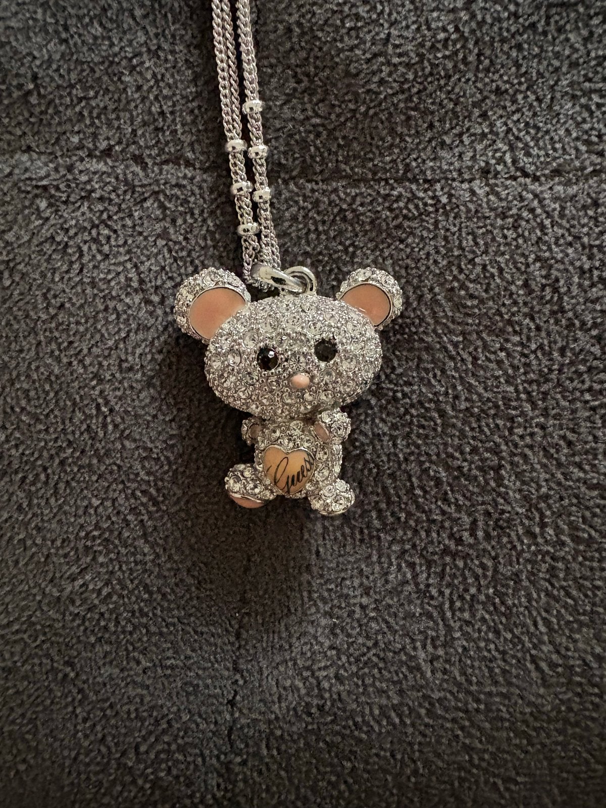 Guess ketting met strass beertje NIEUW, Nieuw, Ophalen of Verzenden, Zilver, Overige materialen
