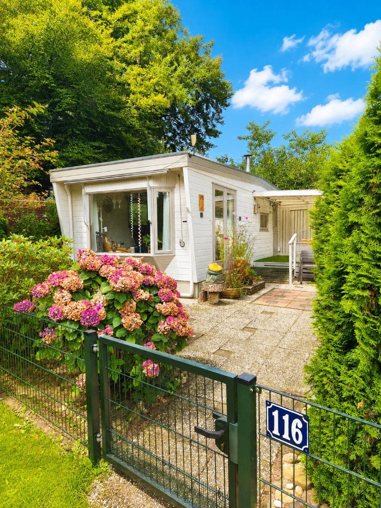 Chalet (116) in Spier (Drenthe); DIRECT beschikbaar, 2 slaapkamers, Verkoop zonder makelaar, Chalet, 42 m²