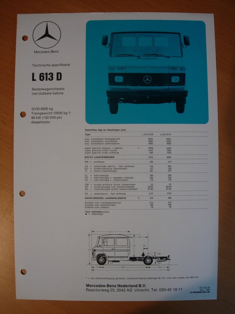 Mercedes 613 D Technische Specificatie Brochure 1983 613D, Zo goed als nieuw, Mercedes-Benz, Mercedes, Ophalen of Verzenden