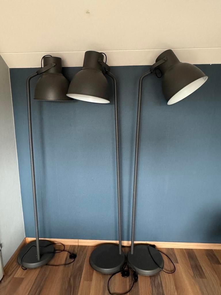 Ikea hektar staande lamp 3x, Huis en Inrichting, Ophalen, Zo goed als nieuw, 150 tot 200 cm