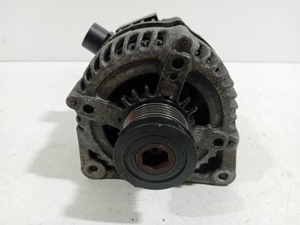 Dynamo Ford Fiesta, Auto-onderdelen, Onderdelen@venauto.nl, Van der Ven Autorecycling B.V., Gebruikt, Ettenseweg 76, 4706 PB Roosendaal, The Netherlands