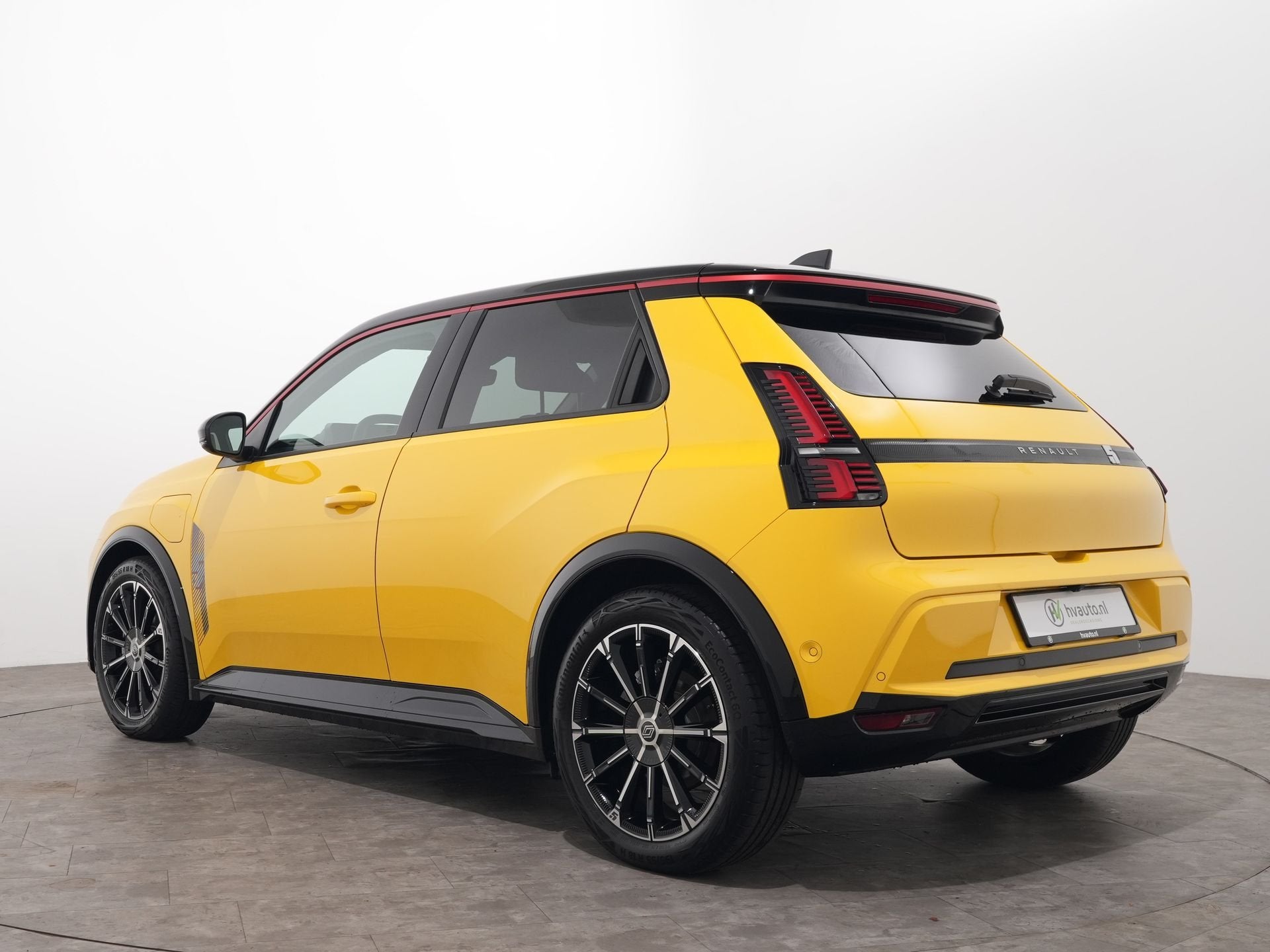 Renault 5 COMFORT RANGE 150PK ICONIC CINQ 52 KWH 3-FASE SOH, Auto's, Automatische klimaatregeling, Stof, Gebruikt, Zwart