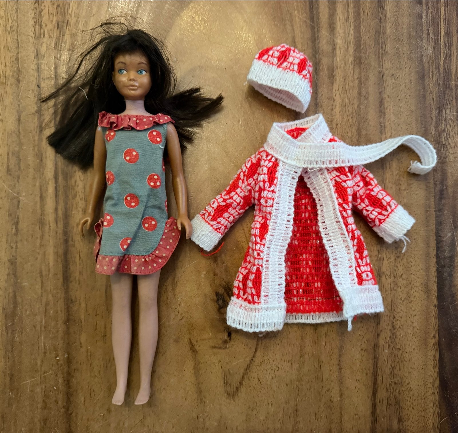 Vintage Barbie Skipper pop met extra kleding, Ophalen of Verzenden, Gebruikt, Barbie