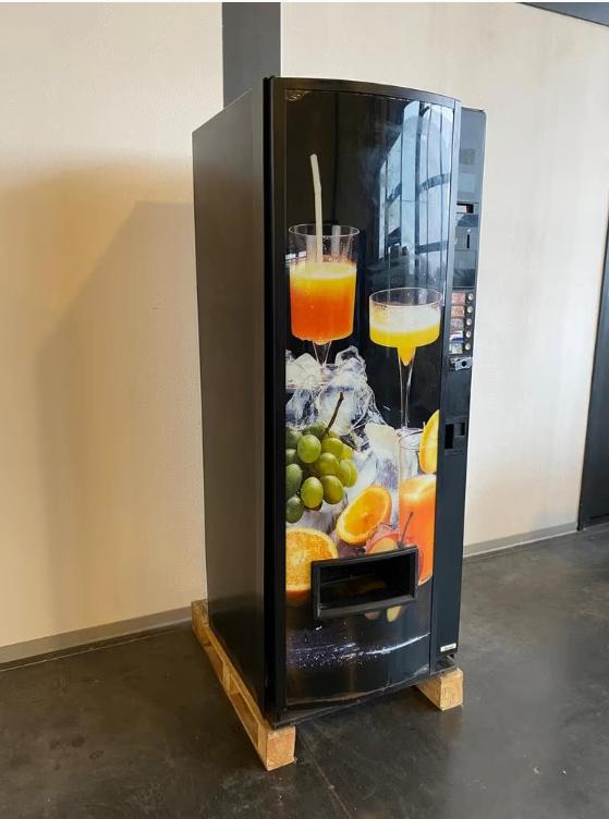 Vendo 5 selecties drankautomaat | Vendingmachine refurbished, Ophalen, Vending Master, Ewinkel 12, 5431ND Cuijk, Info@vendingmaster.nl