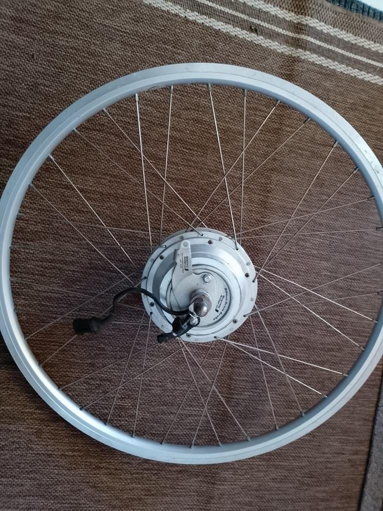 Bijna nieuwe voorwielmotor 28 inch Sparta ION, Batavus, Koga, Fietsen en Brommers, Fietsonderdelen, Ophalen, Zo goed als nieuw