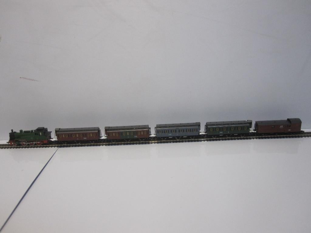 MARKLIN Z complete KPEV lokaaltrein € 100,-, Hobby en Vrije tijd, Modeltreinen | Overige schalen, Gelijkstroom, Ophalen of Verzenden