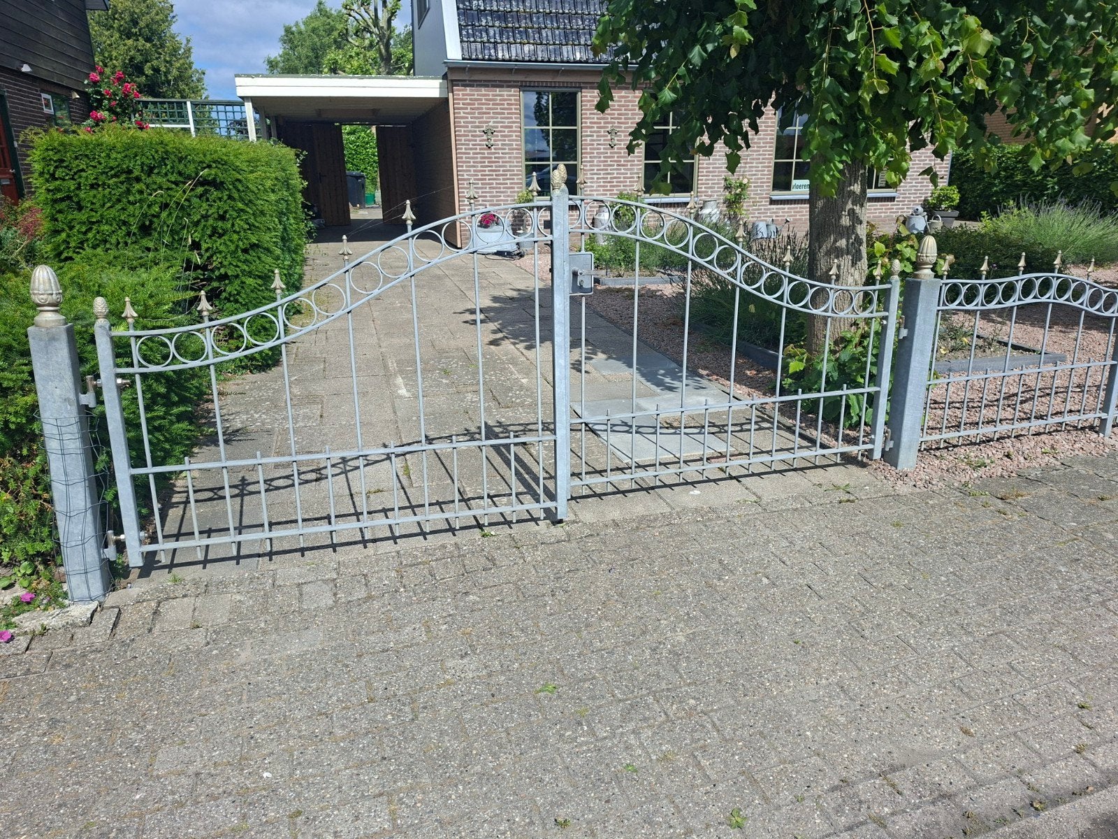 Stalen poort smeedijzeren hek, Tuin en Terras, Ophalen, 150 tot 200 cm, IJzer, 200 cm of meer