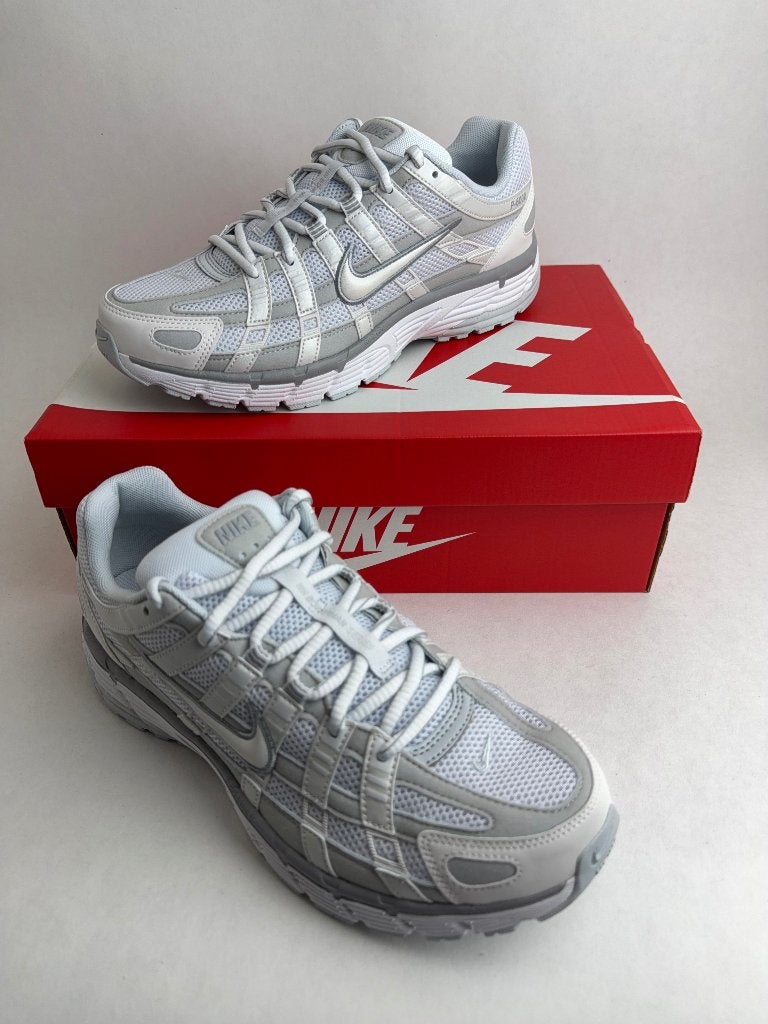 Nike P-6000 Platinum White (maat 42), Wit, Nike, Nieuw, Ophalen of Verzenden