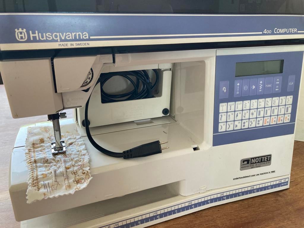 Husqvarna Computer 400 naaimachine, Hobby en Vrije tijd, Ophalen, Gebruikt, Naaimachine, Husqvarna