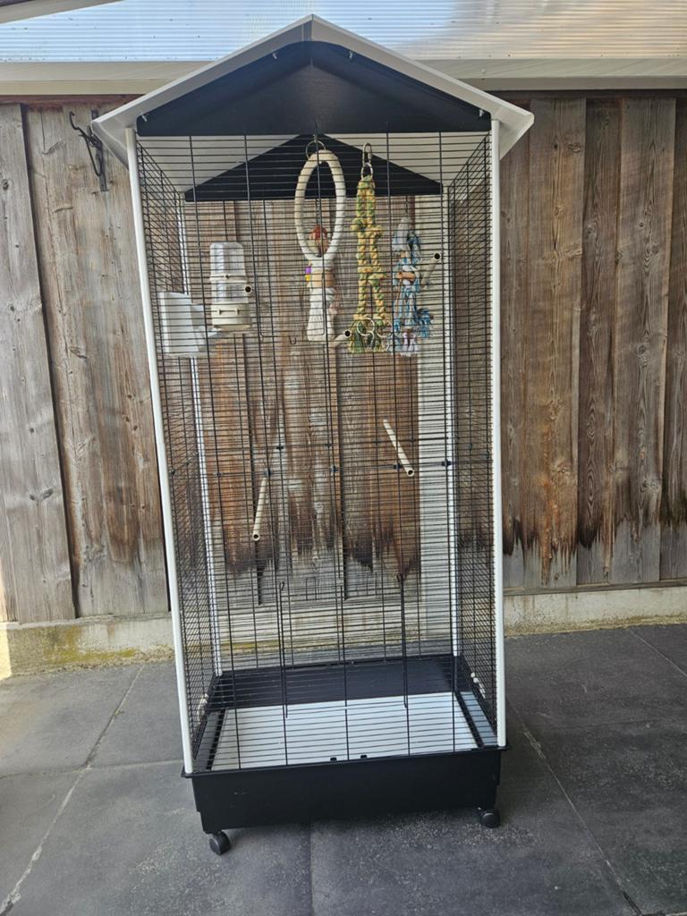 Te koop: vogelkooi/volière, Dieren en Toebehoren, Geslacht onbekend, Parkiet