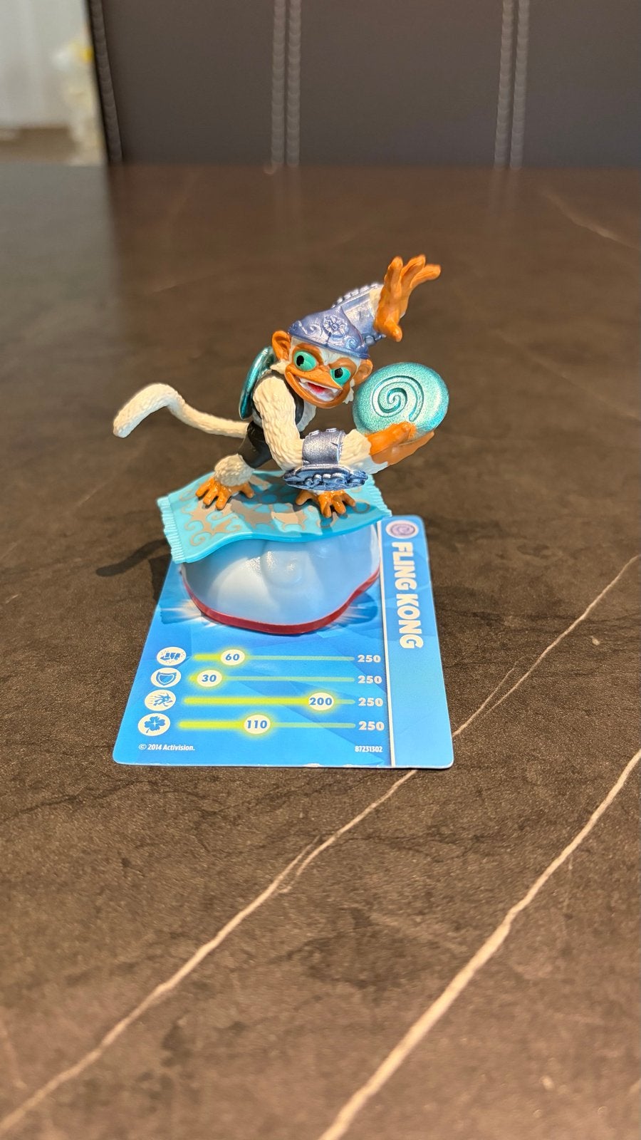 Skylanders TrapTeam Fling Kong figuur met kaart, Spelcomputers en Games, Games | Sony PlayStation 4, Ophalen of Verzenden, Zo goed als nieuw
