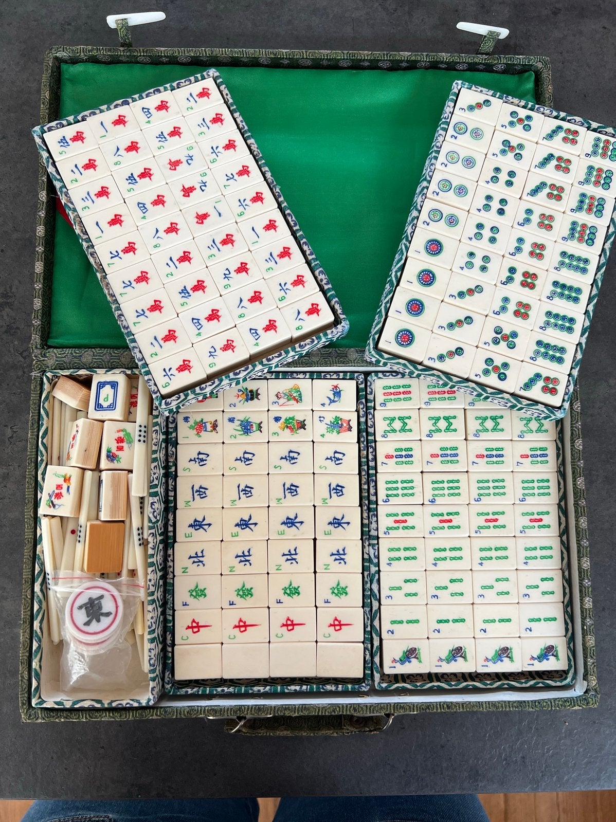 Mahjong spel bamboe, Ophalen of Verzenden, Zo goed als nieuw
