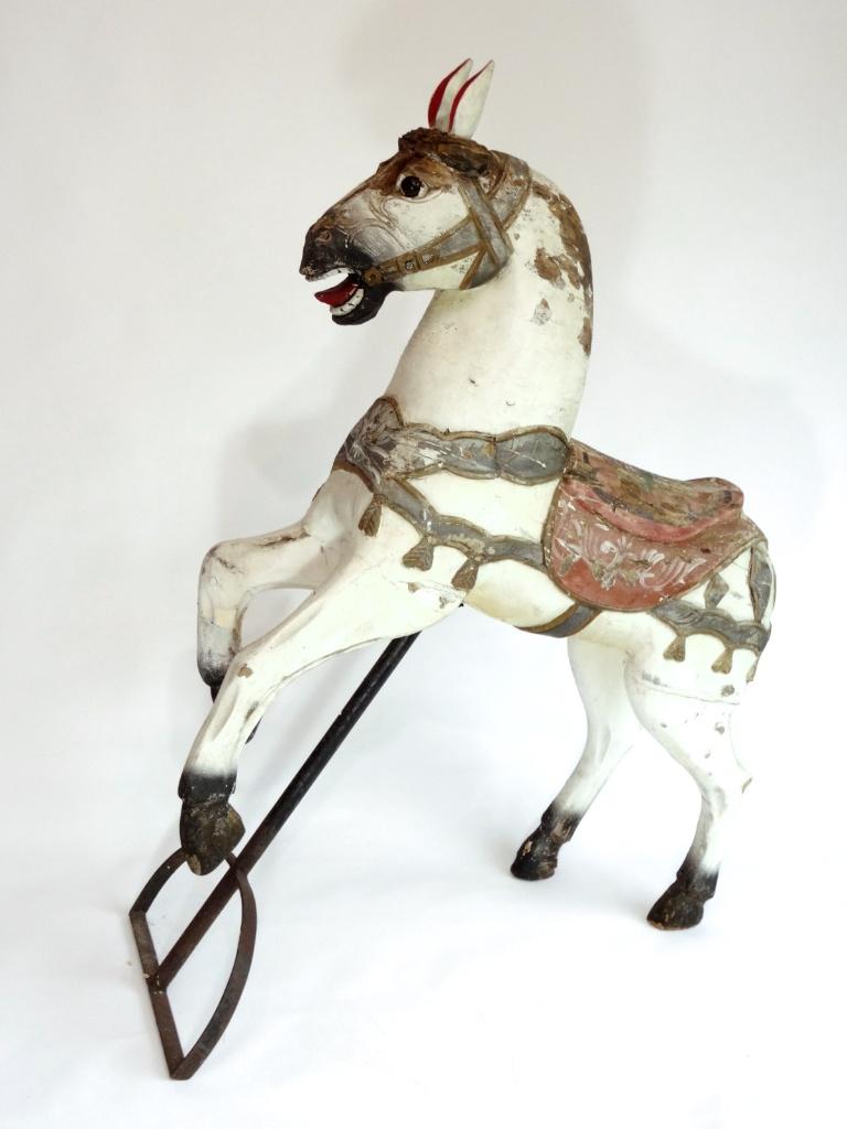 Antiek houten caroussel- kermispaard, Ophalen, Hout