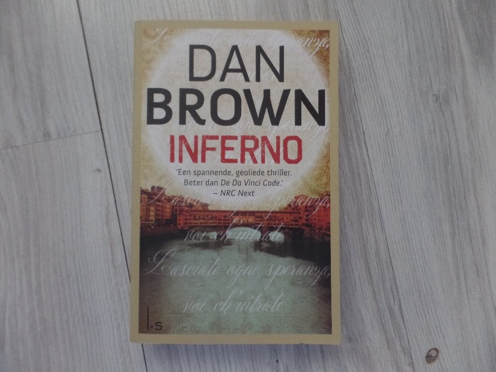 Dan Brown Inferno, Boeken, Ophalen of Verzenden, Gelezen, Dan Brown, Amerika
