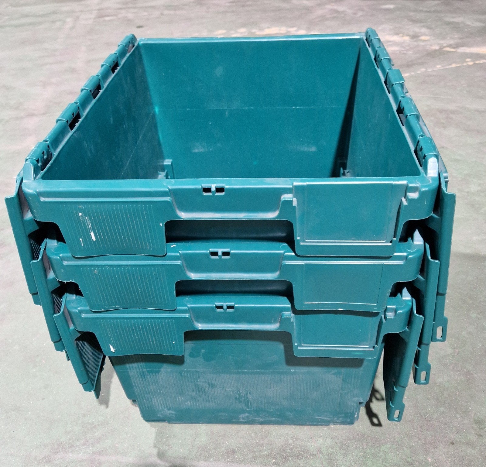 Foto 13 van opbergboxen partij bakken opbergbakken voorraadbakken