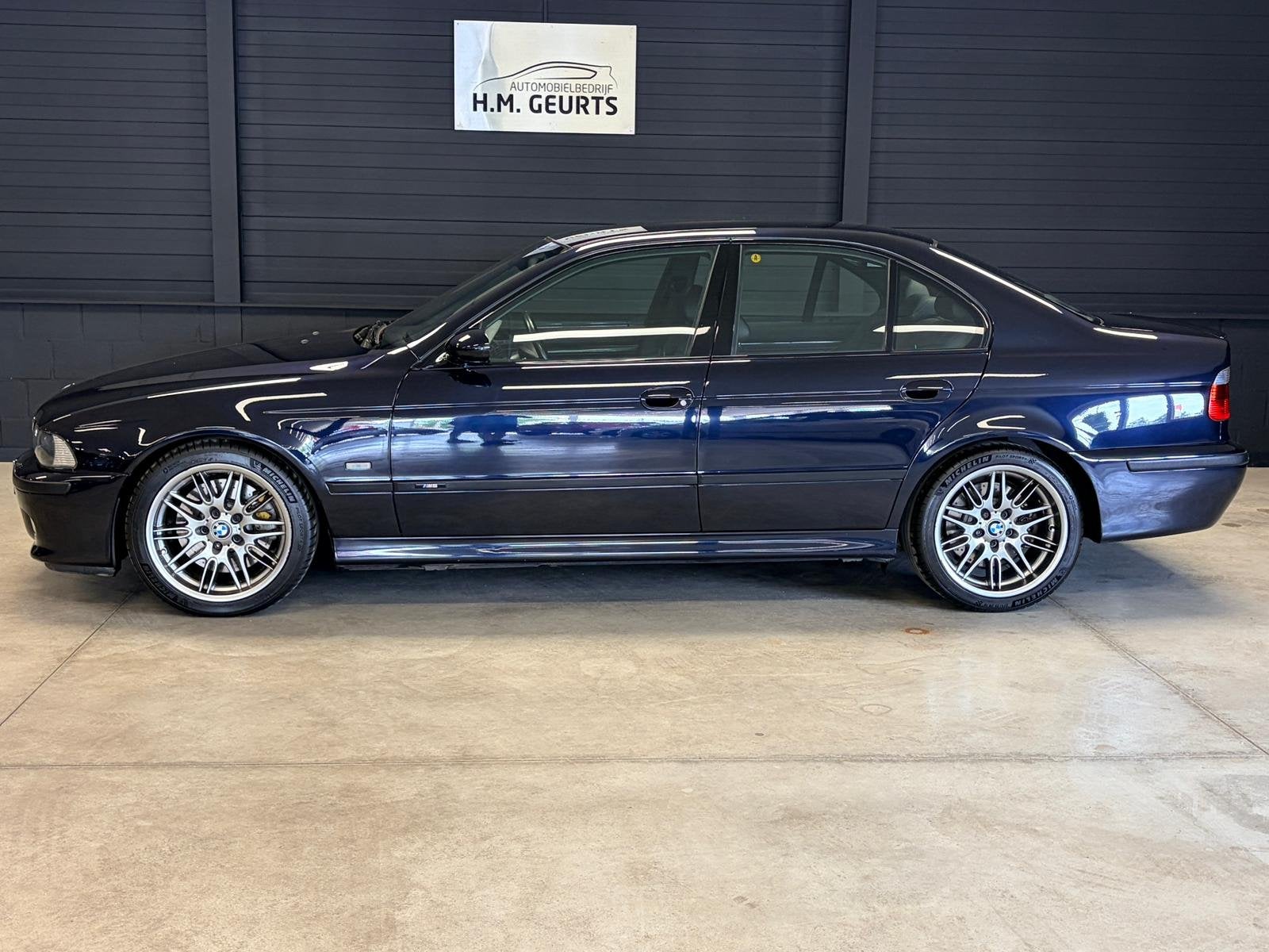 BMW M5 E39 4.9 V8 | Motor Gereviseerd | Historie Aanwezig |, Achterwielaandrijving, Zwart, Zwart, Bedrijf