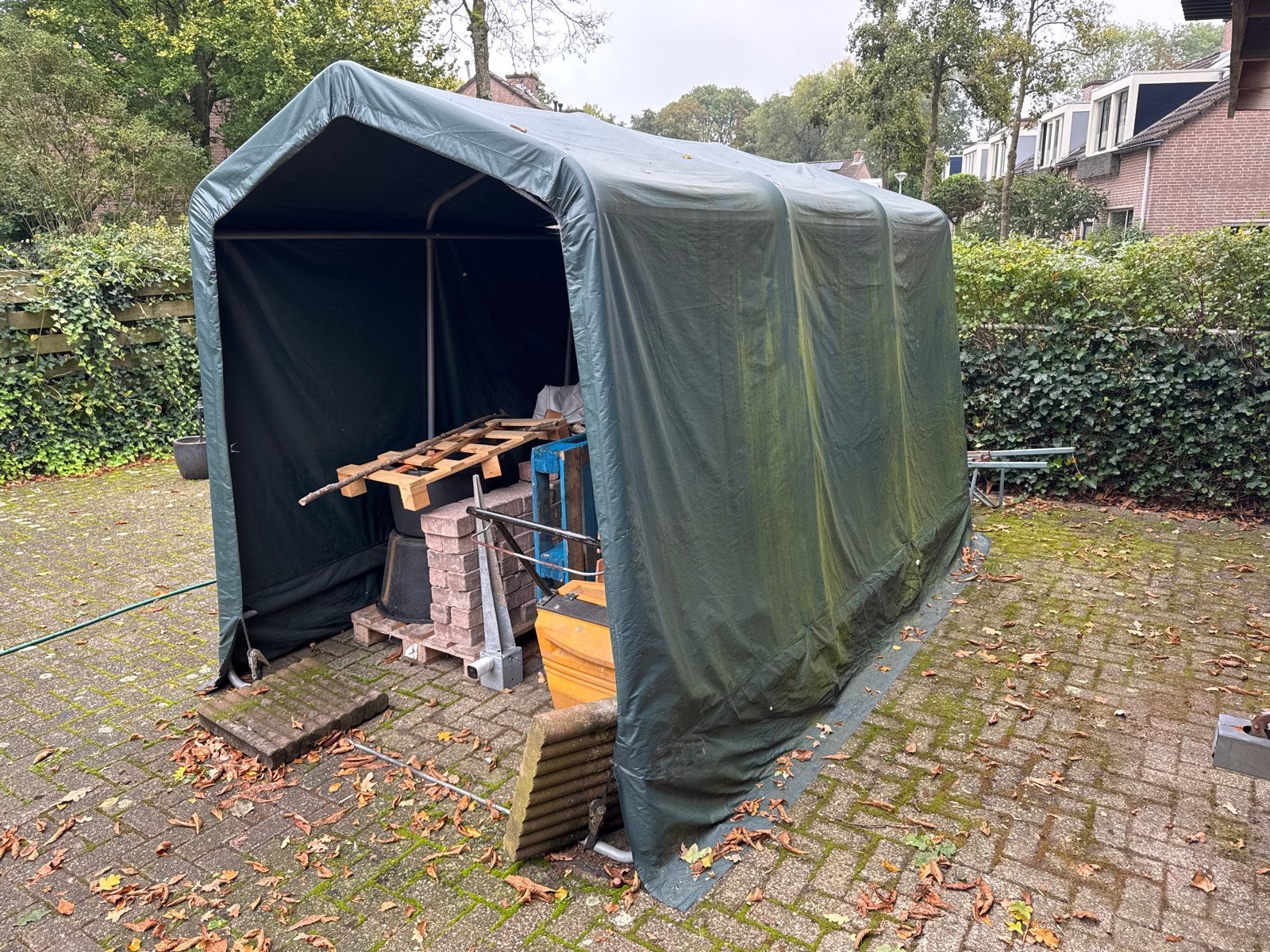 Stevige groene opslagtent/berging (4x2,5x2,3m), Ophalen, Gebruikt, Overige materialen, Overige typen