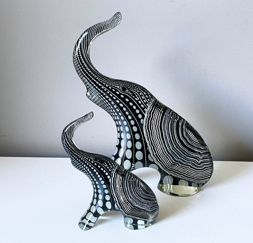 1 Grote en 1 Nog Grotere Palatnik Olifanten, 23.5 en 14 cm., Antiek en Kunst, Kunst | Designobjecten, Zwart, Object, Ophalen of Verzenden