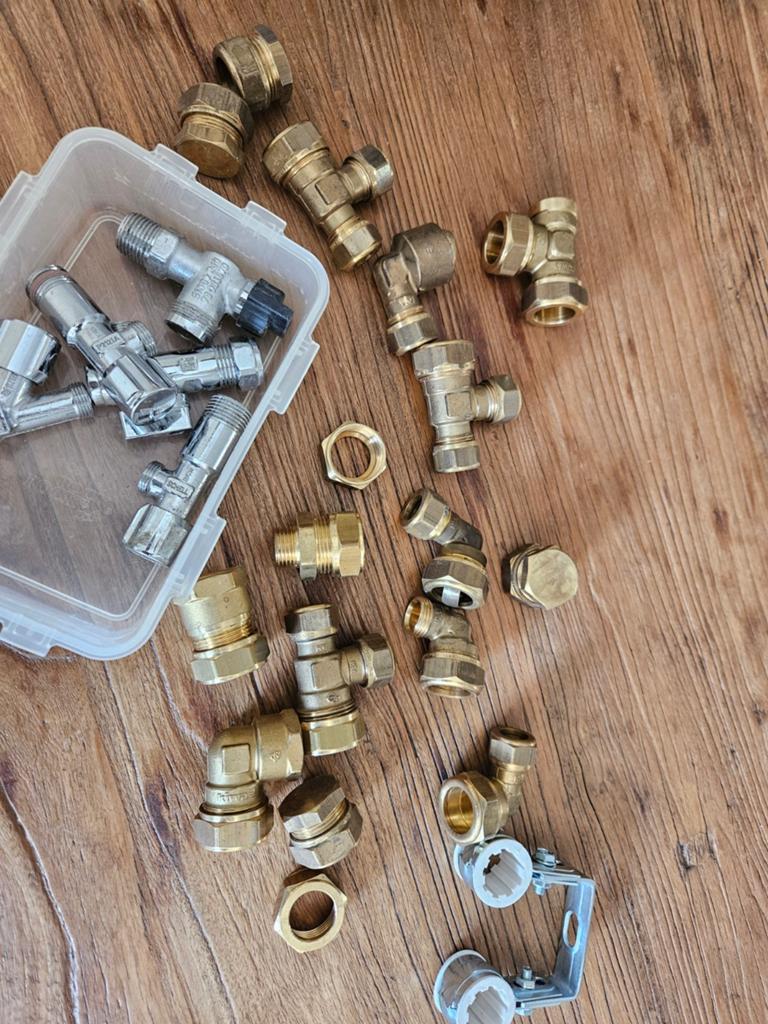 Koperen koppelingen 22 bij 15 mm, Overige materialen, Overige typen, Minder dan 2 meter, 20 tot 40 mm