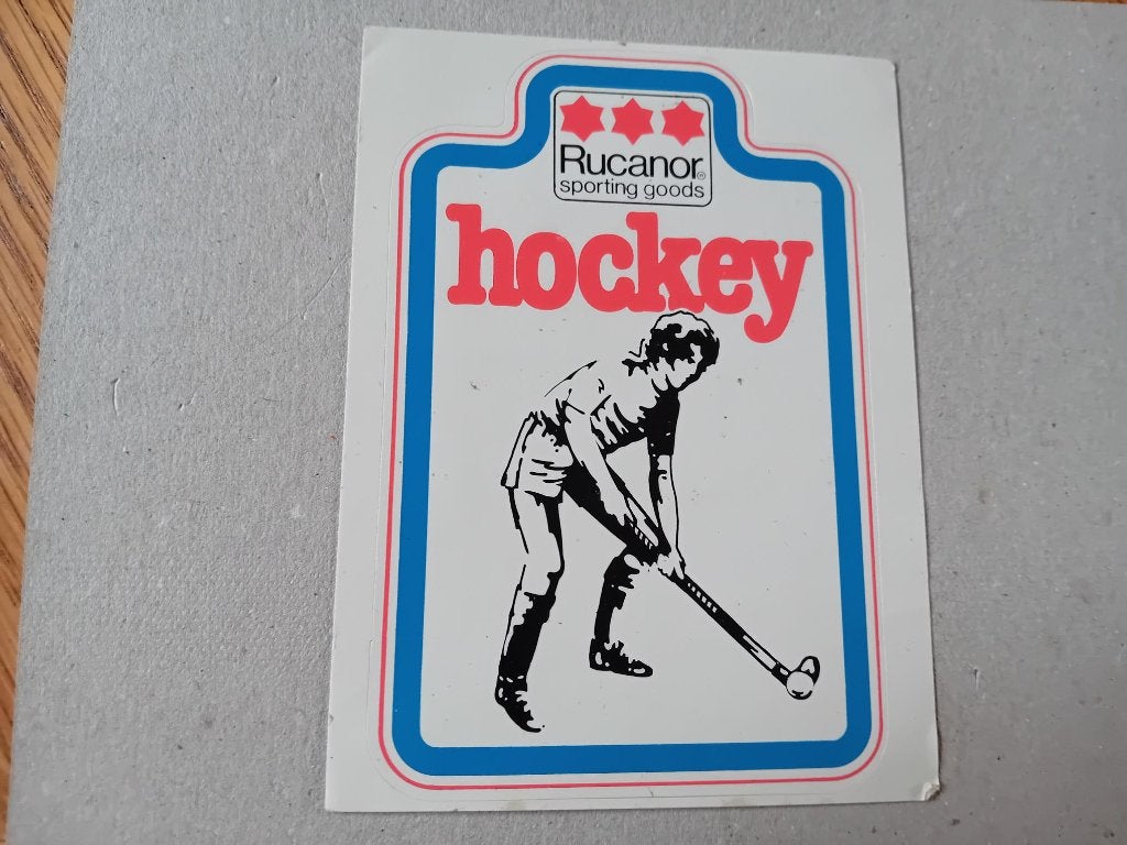 Rucanor sporting goods hockey sticker 12x7,5cm, Ophalen of Verzenden, Zo goed als nieuw, Bedrijf of Vereniging
