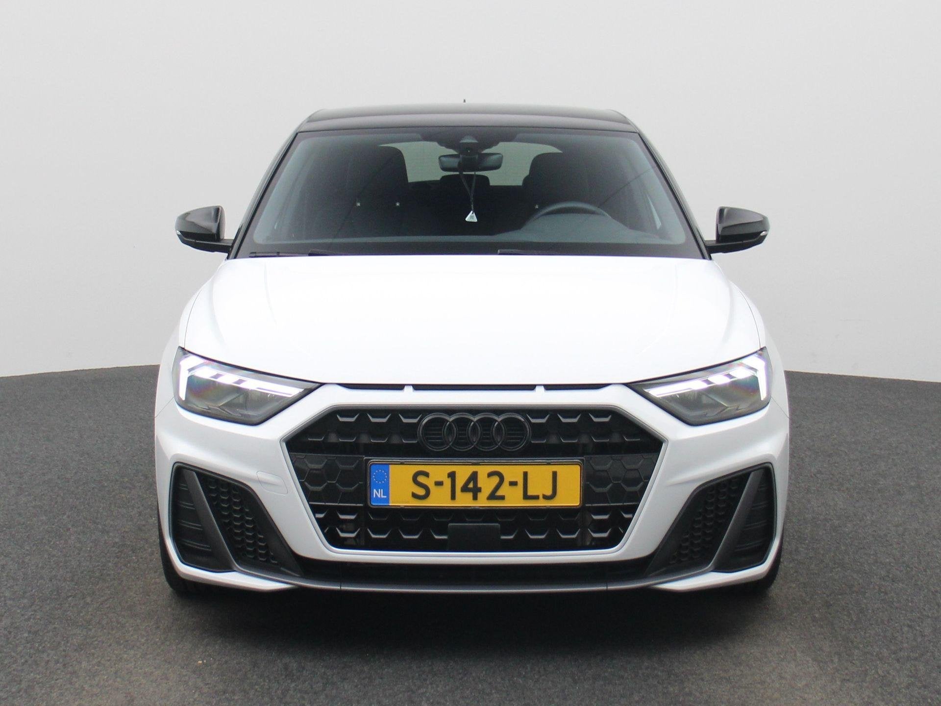 Audi A1 Sportback 30 TFSI S edition 110 PK | S-line | Naviga, 12 maanden, Leder en Stof, Origineel Nederlands, Bedrijf