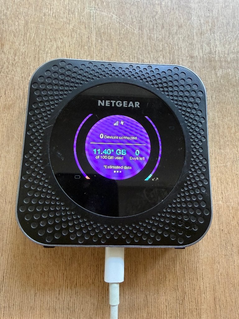 NETGEAR Nighthawk M1 MR1100 4G Mifi Router WiFi 5, Computers en Software, Routers en Modems, Ophalen of Verzenden, Zo goed als nieuw