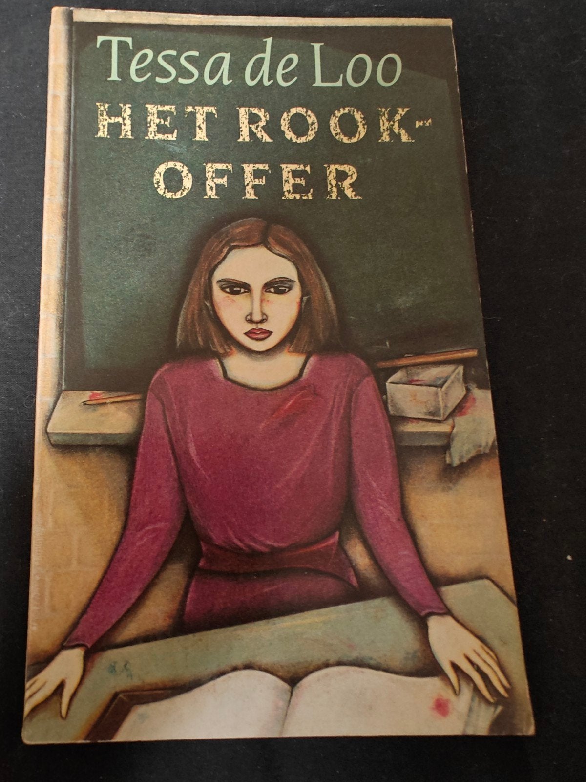 Tessa de Loo - Het Rookoffer (Boek), Ophalen of Verzenden, Gelezen, Tessa de Loo, Nederland