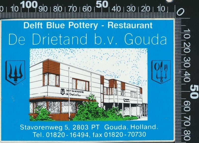 Sticker: Delft Blue Pottery Restaurant Drietand - Gouda, Ophalen of Verzenden, Zo goed als nieuw, Bedrijf of Vereniging