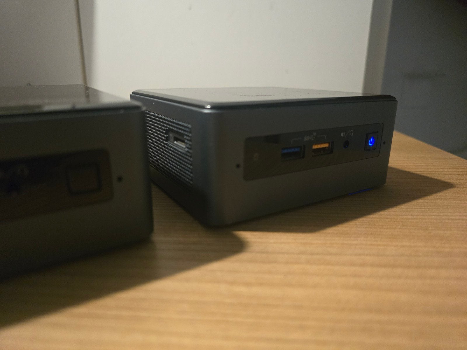 8 stuks - intel NUC 8i3 - i3 - 8GB - 128GB/256GB SSD - W11, Ophalen of Verzenden