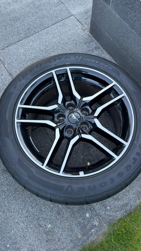 Originele Ford Mustang 18 inch S550 2019 Velgen met Banden, Ophalen of Verzenden, Gebruikt