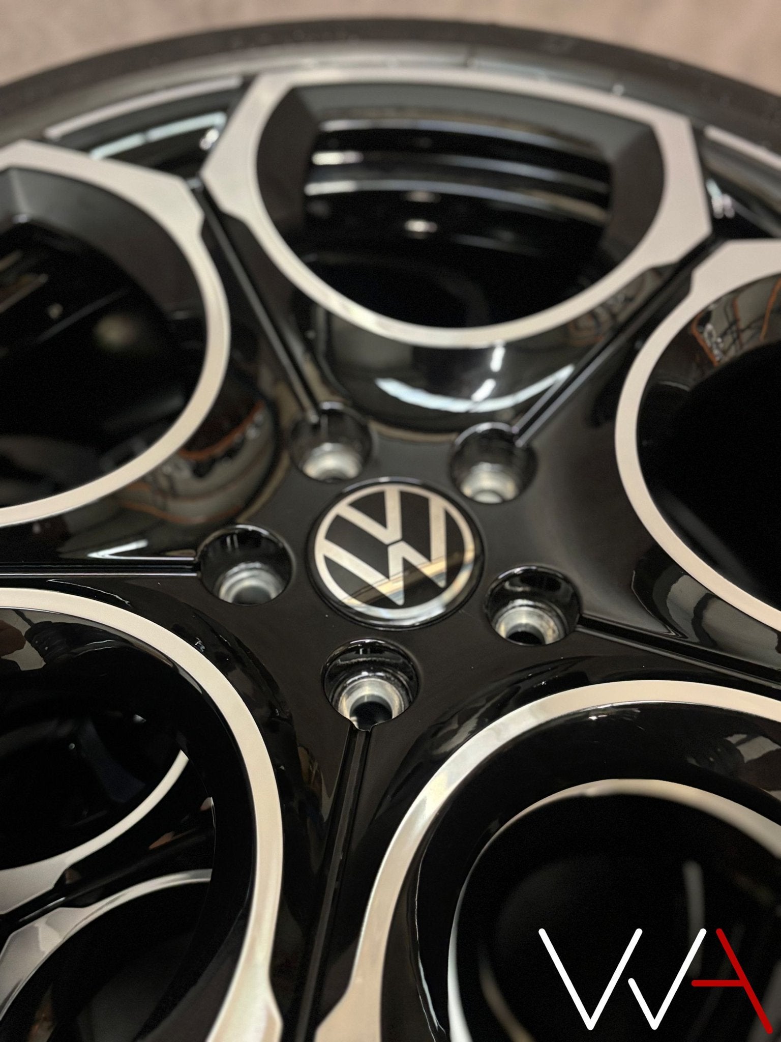 19'' Volkswagen Golf 8 GTI Queenstown wielenset Origineel, 19 inch, Gebruikt, -, -