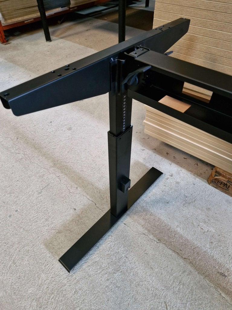 20x Nieuw zwart frame of compleet nieuw bureau div kleuren, Zwart, VST, In hoogte verstelbaar, Metaal