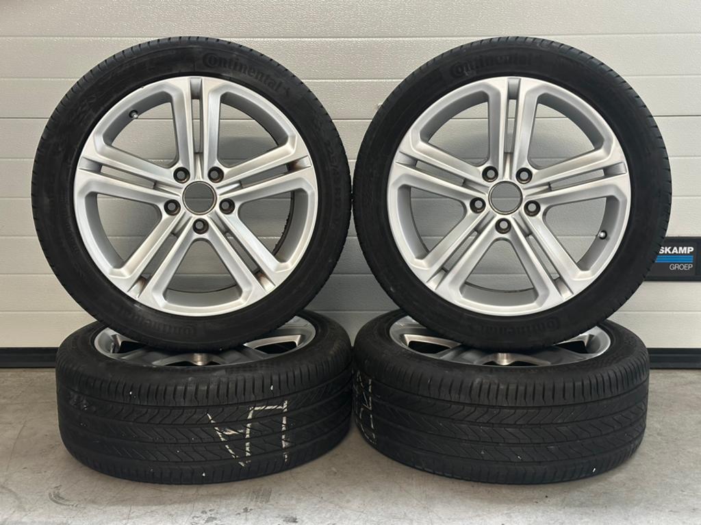 Originele 17 inch 5x112 Volkswagen Golf 6 7 8 Velgen Banden, Gebruikt, Banden en Velgen, 17 inch, Ophalen of Verzenden