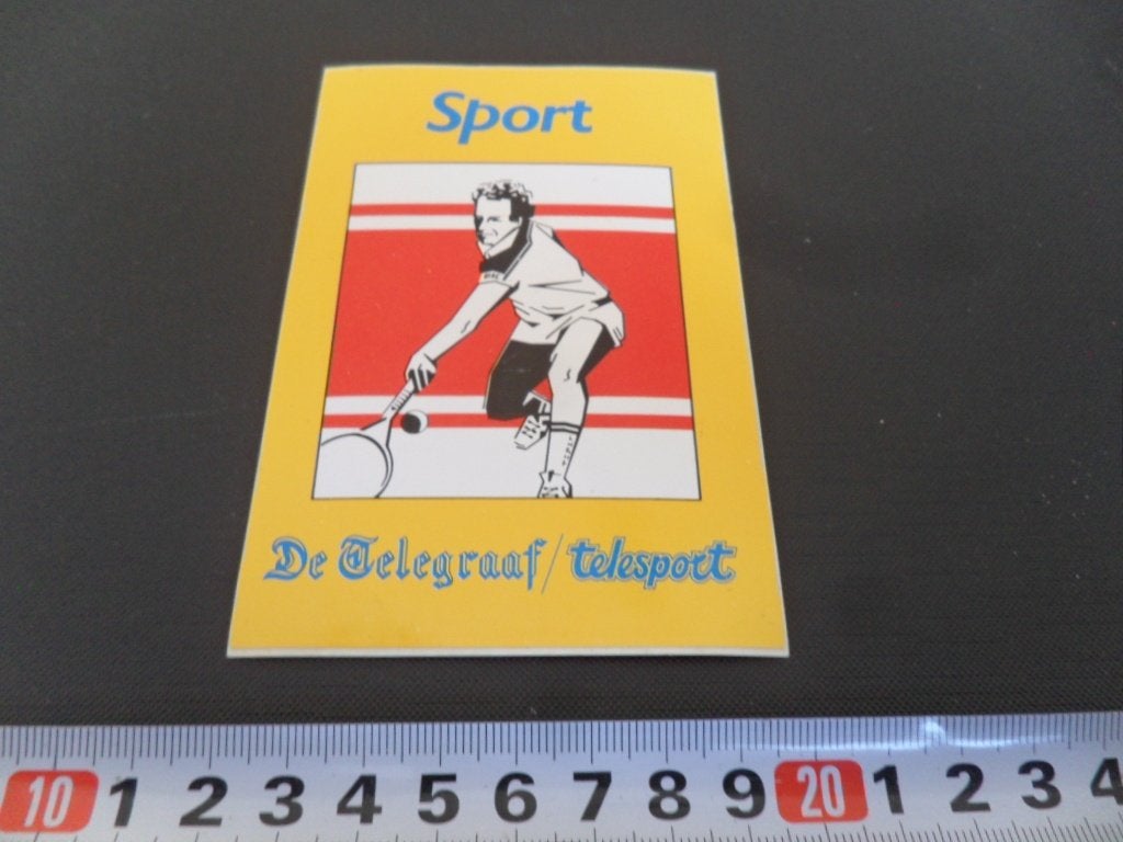 sticker strip tennis john mcenroe sport de telegraaf krant, Ophalen, Zo goed als nieuw