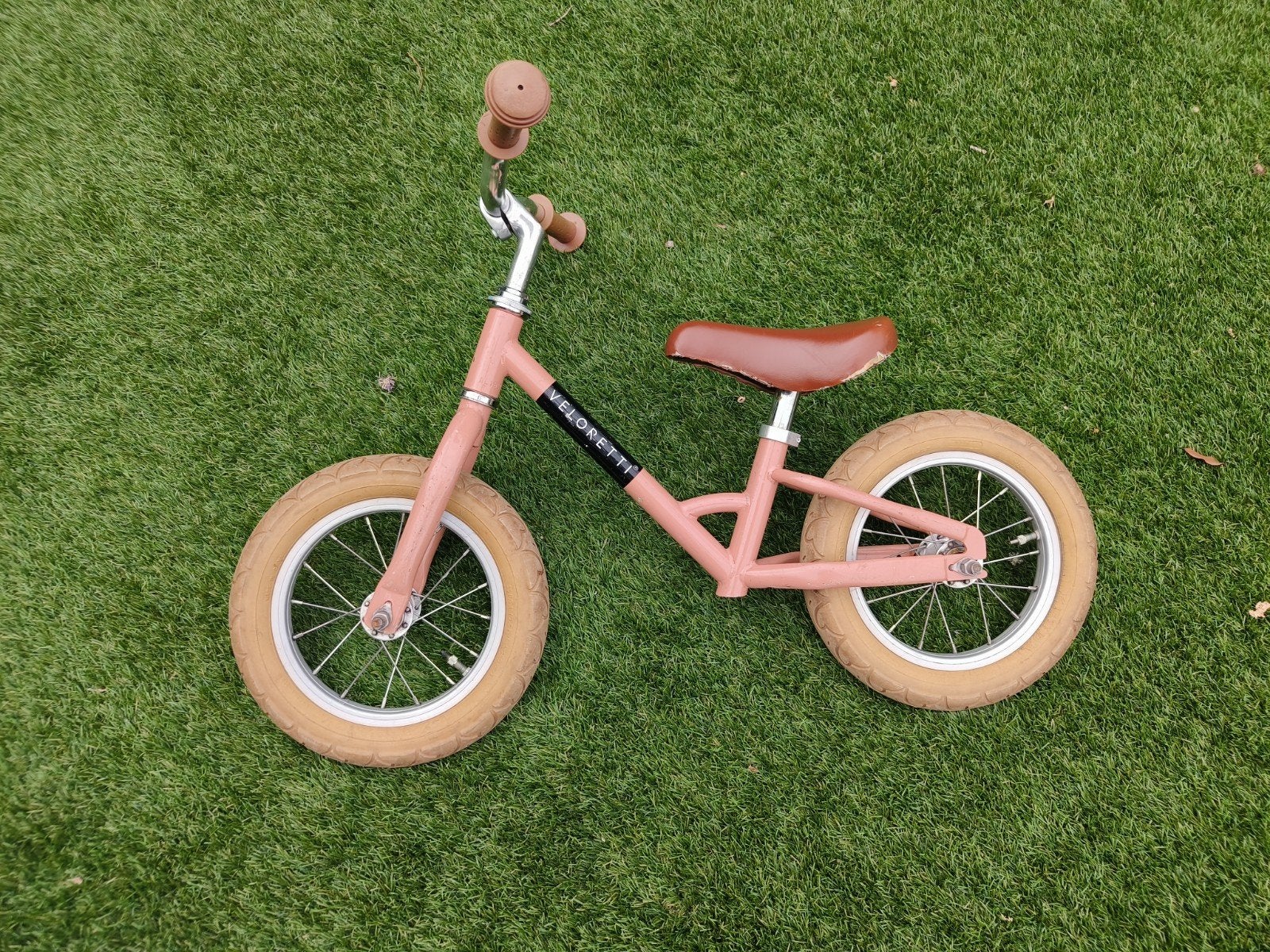 Veloretti loopfiets - Roze, Ophalen, Gebruikt, Velgrem, Veloretti